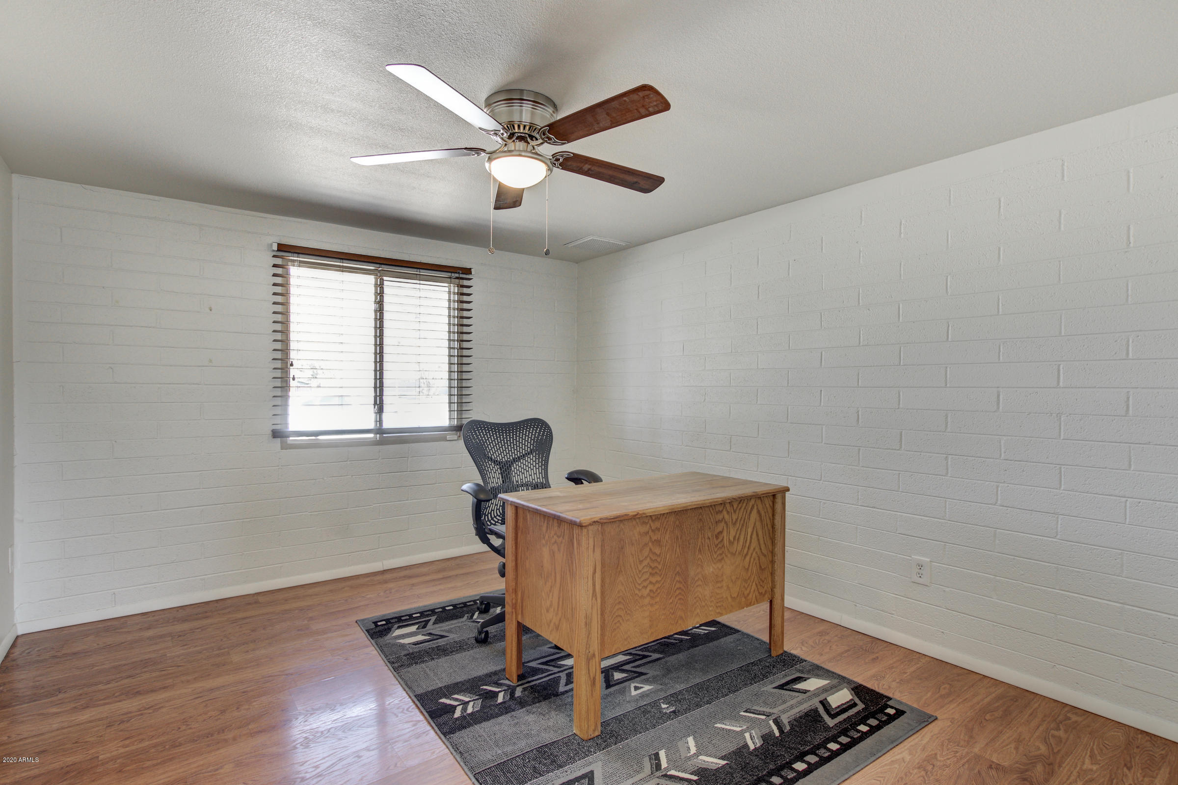 1627 West Thunderbird Road Phoenix, AZ 85023 - Photo 16 of 36 1627 W Thunderbird Rd-17