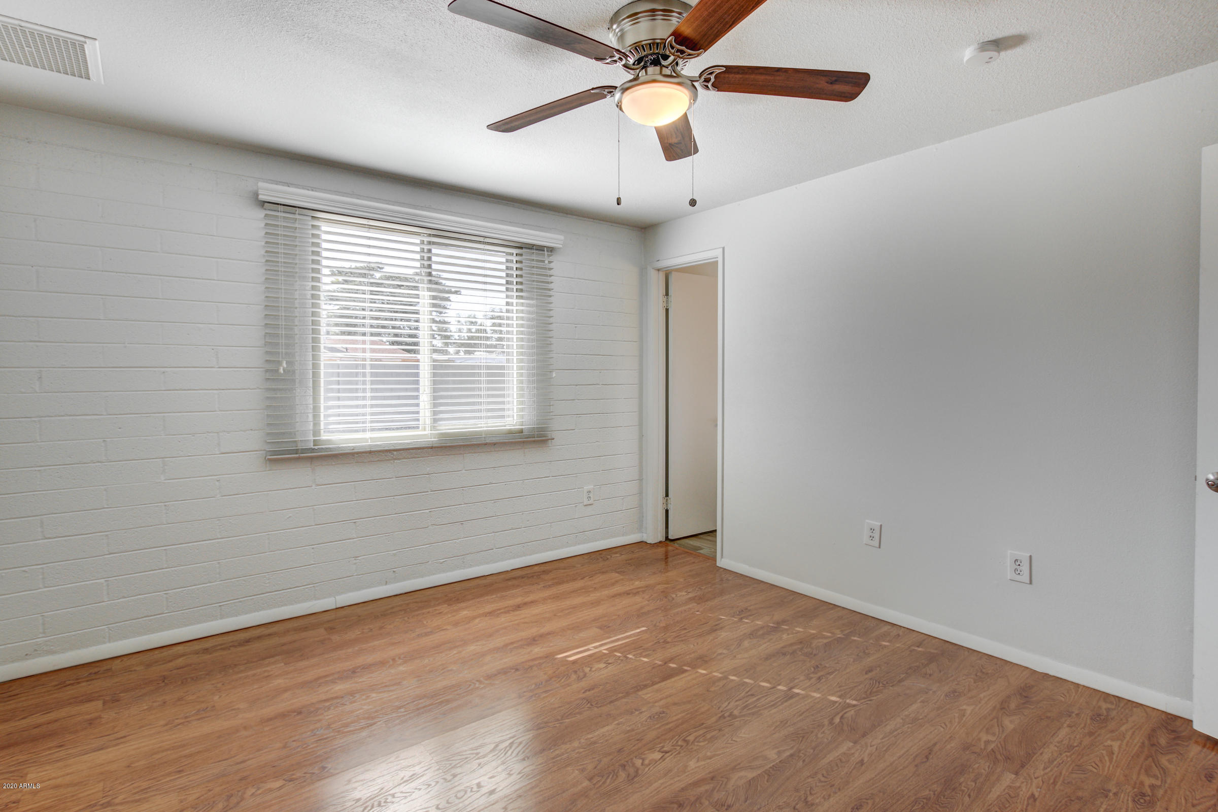 1627 West Thunderbird Road Phoenix, AZ 85023 - Photo 21 of 36 1627 W Thunderbird Rd-22