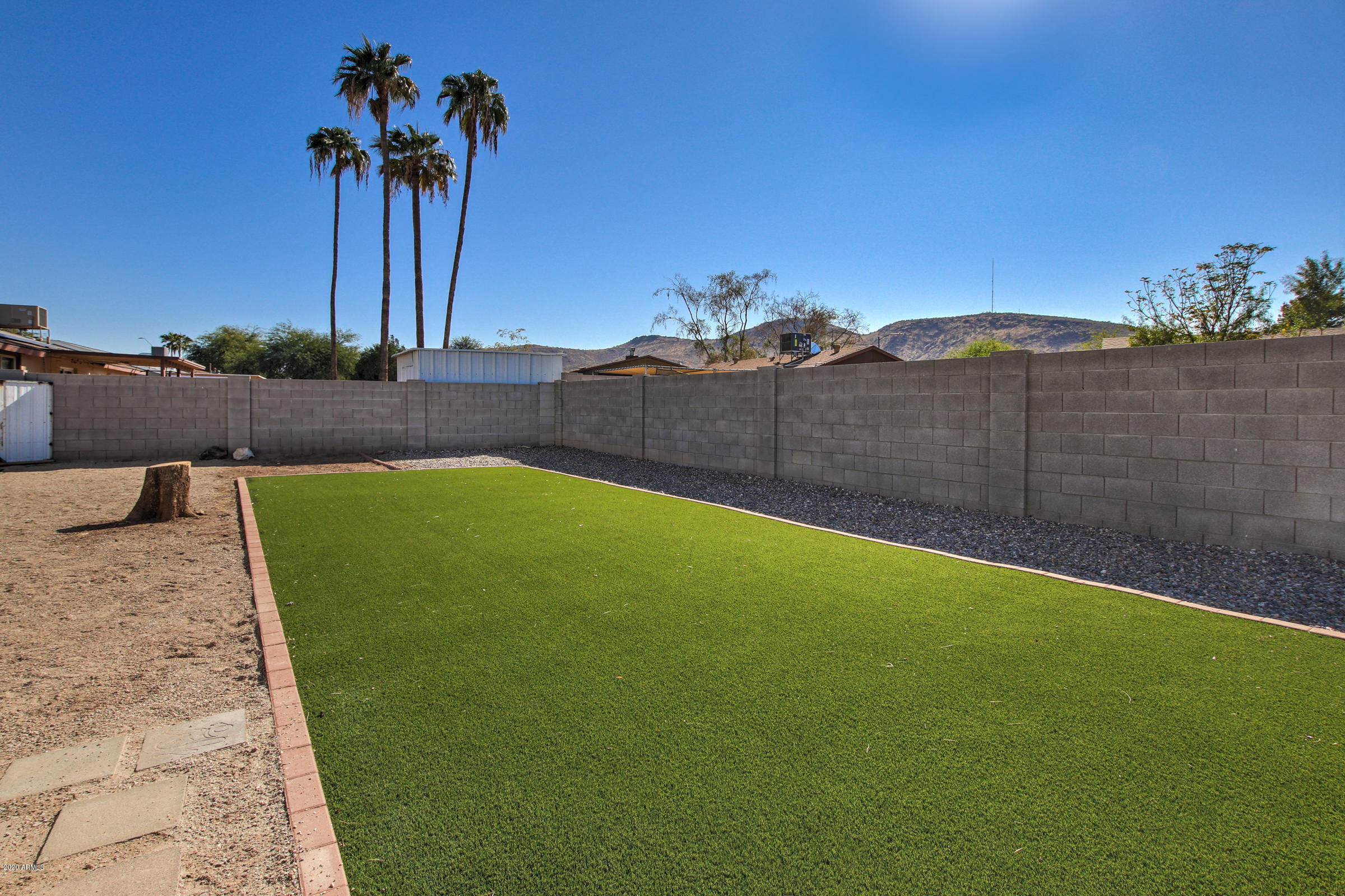 1627 West Thunderbird Road Phoenix, AZ 85023 - Photo 33 of 36 1627 W Thunderbird Rd-34