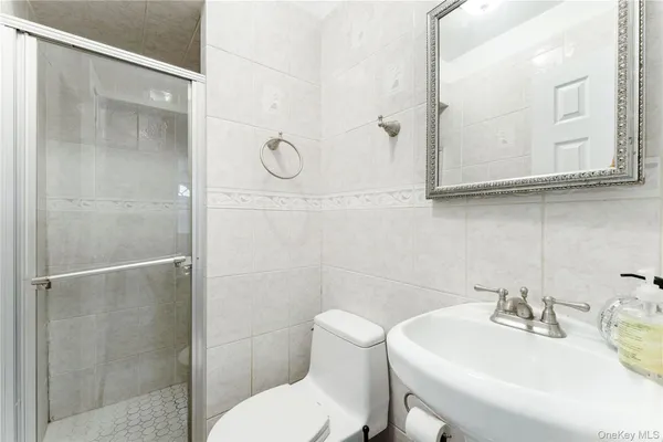 $899,000 | 69-62 199th Street | Fresh Meadows