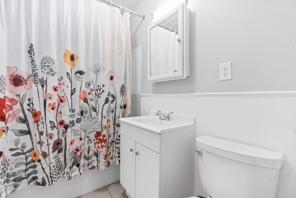 213 Lowell Street Fall River, MA 02721 - Photo 4 of 20 Gallery Image 4