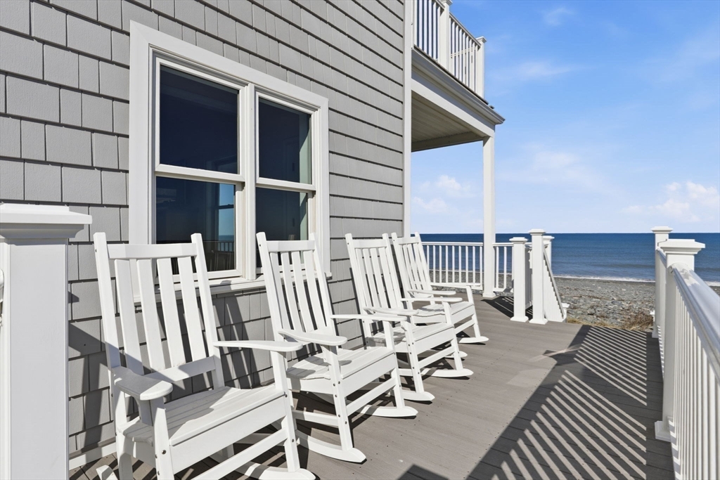 337 Beach Avenue Hull, MA 02045 - Photo 15 of 42