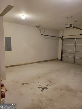 a view of a room with an empty space