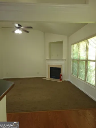 a view of empty room with window