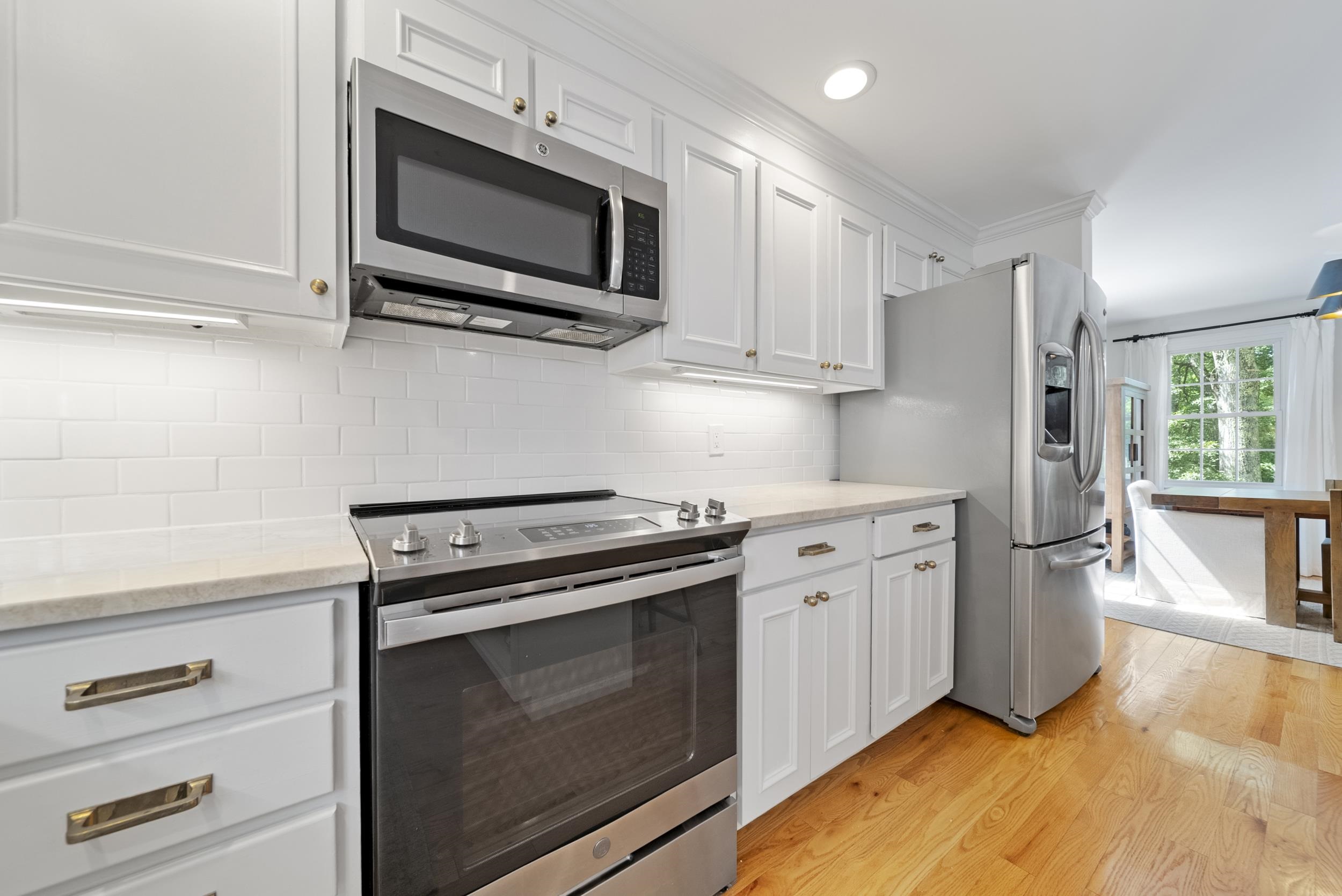 1 Fern Street Windham, NH 03087 - Photo 4 of 59