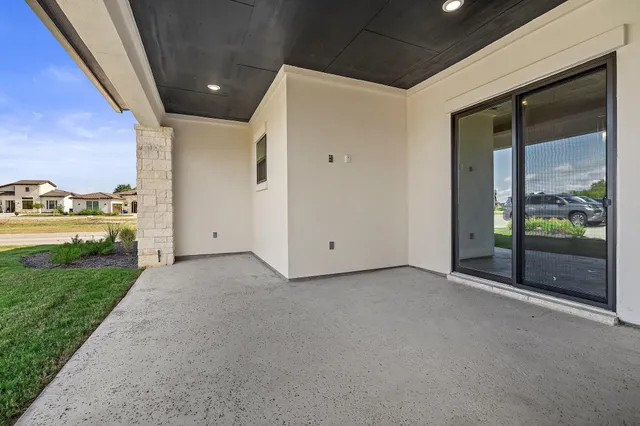 $399,000 | 113 Amiata Drive, Horseshoe Bay, TX 78657