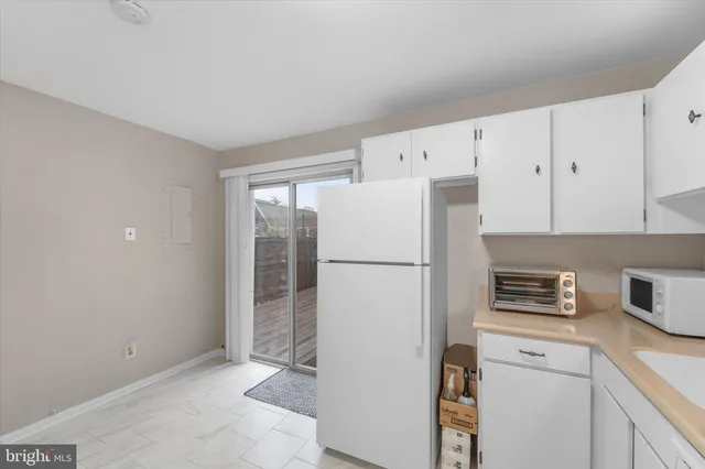 $380,000 | 4139 Placid Lake Court, Unit 53F, Chantilly, VA 20151