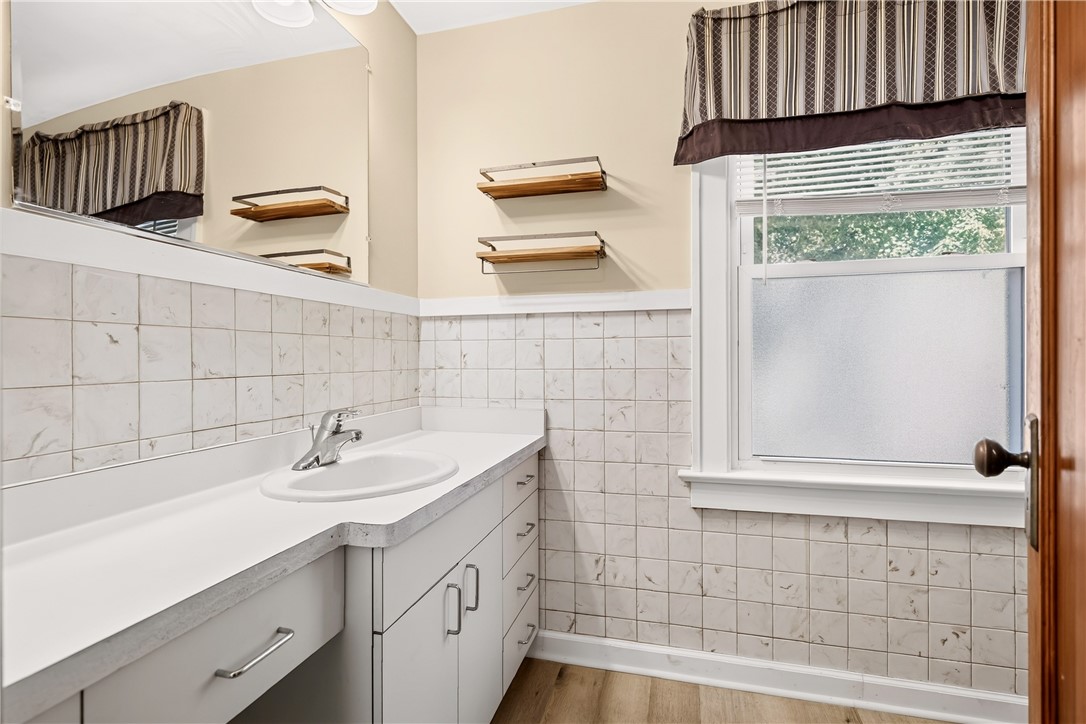 185 Wilsonia Road Rochester, NY 14609 - Photo 13 of 17 Gallery Image 13
