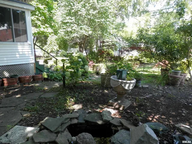 $134,900 | 310 East Broadway, Monmouth, IL 61462