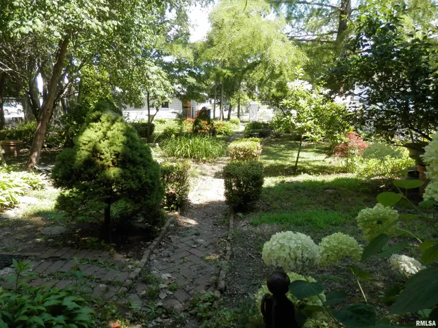 $134,900 | 310 East Broadway, Monmouth, IL 61462