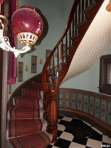 $134,900 | 310 East Broadway, Monmouth, IL 61462