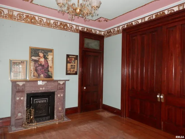 $134,900 | 310 East Broadway, Monmouth, IL 61462