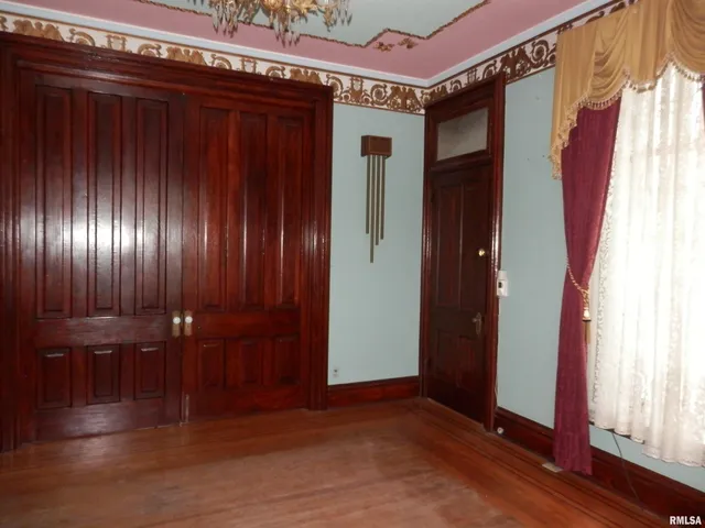 $134,900 | 310 East Broadway, Monmouth, IL 61462