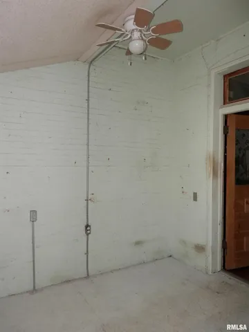 $134,900 | 310 East Broadway, Monmouth, IL 61462