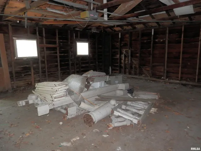 $134,900 | 310 East Broadway, Monmouth, IL 61462