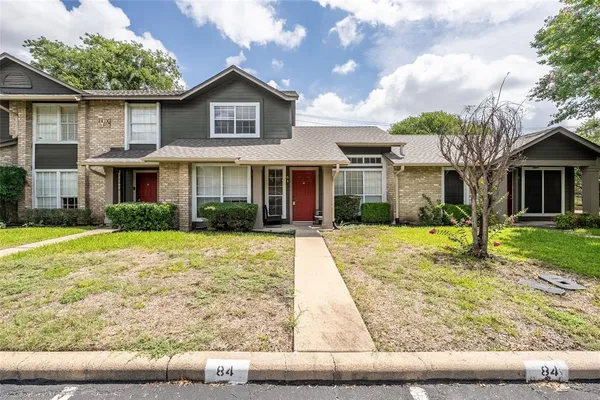 $1,380 | 1015 East Yager Lane, Unit 84, Austin, TX 78753