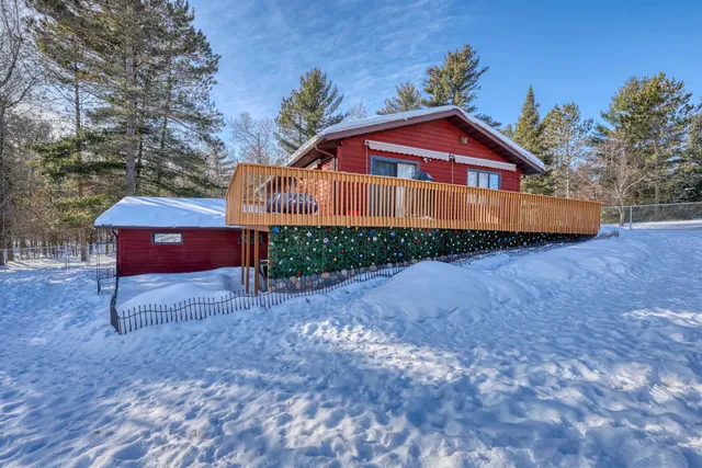 $389,000 | 16059 West West Lane, Hayward, WI 54843