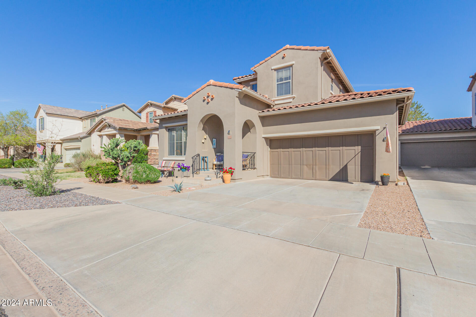 15328 West Wethersfield Road Surprise, AZ 85379 - Photo 3 of 57 Exterior front
