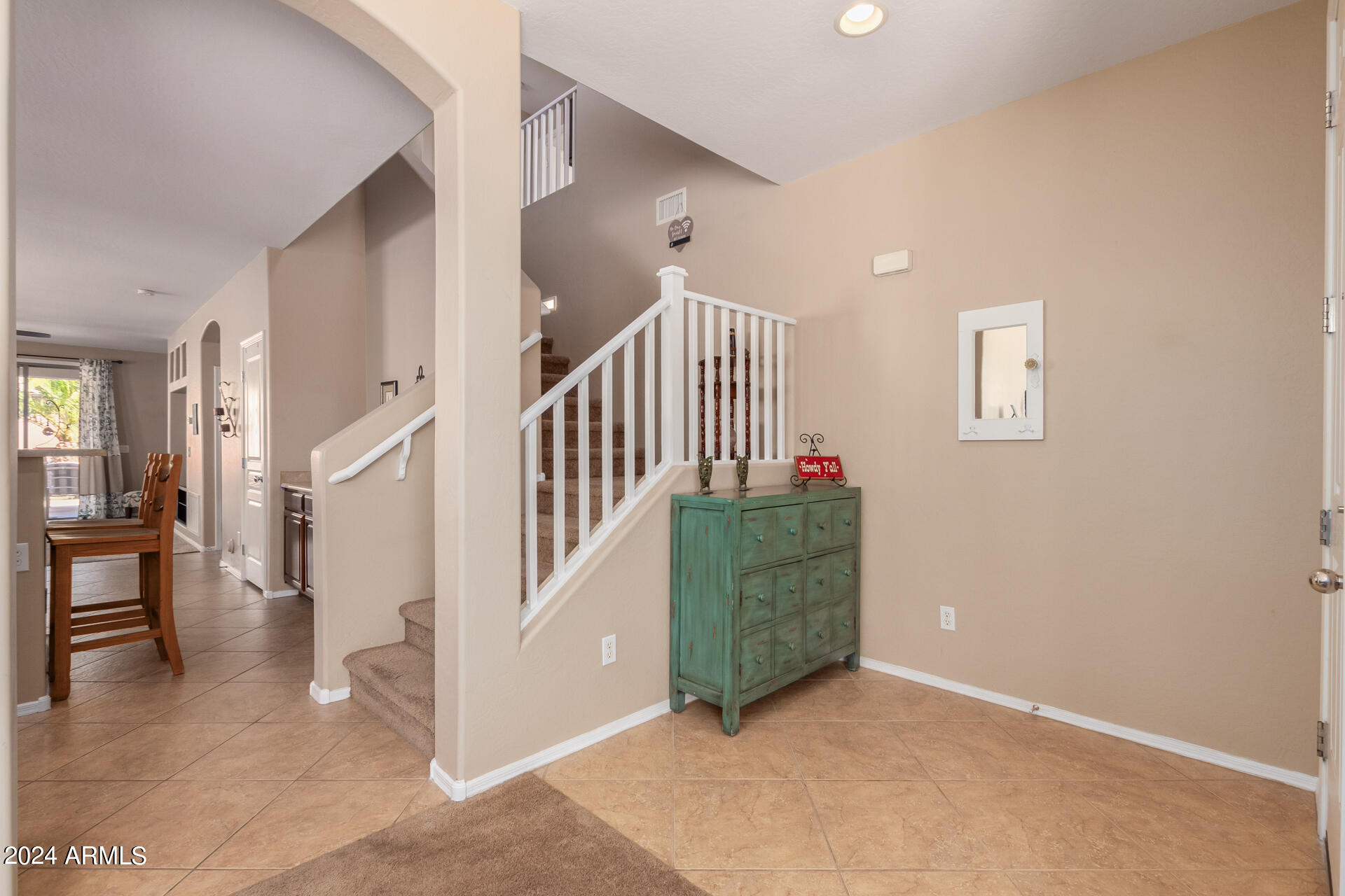 15328 West Wethersfield Road Surprise, AZ 85379 - Photo 7 of 57 Entry