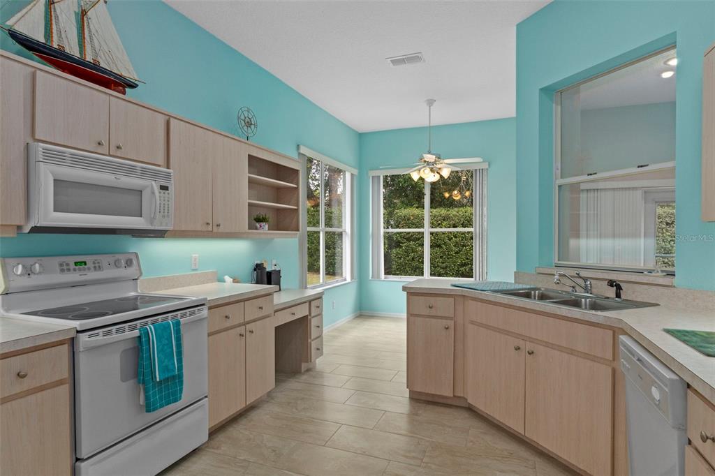 15 Byrsonima Loop Homosassa, FL 34446 - Photo 13 of 70