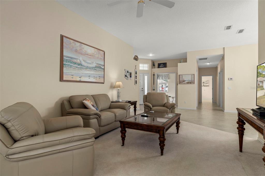 15 Byrsonima Loop Homosassa, FL 34446 - Photo 10 of 70