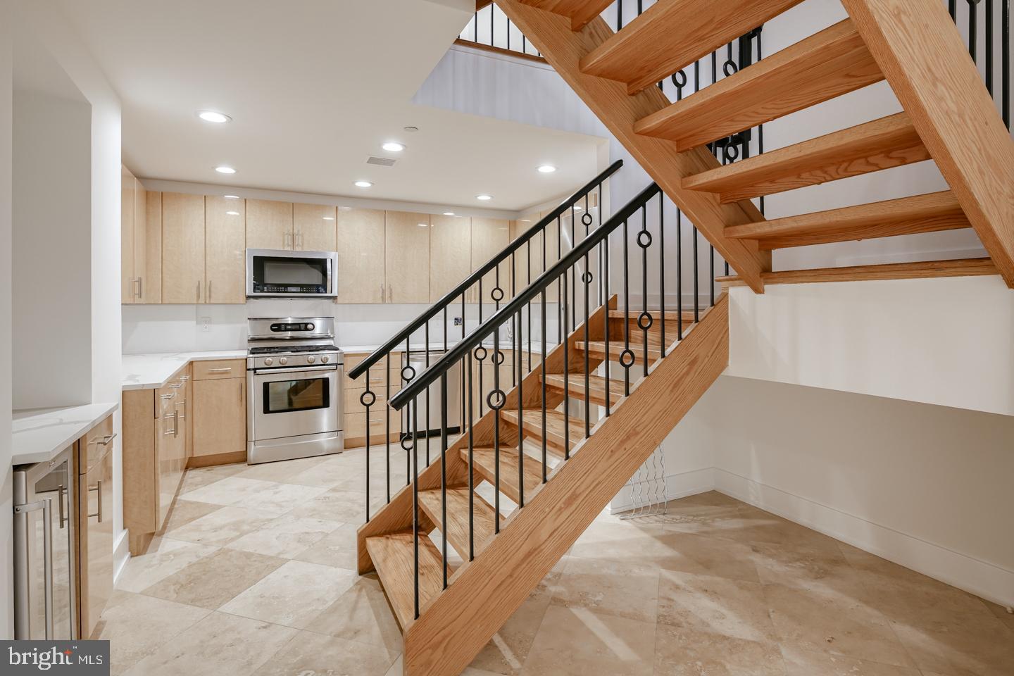 1508 Pine Street, Unit A Philadelphia, PA 19102 - Photo 16 of 23