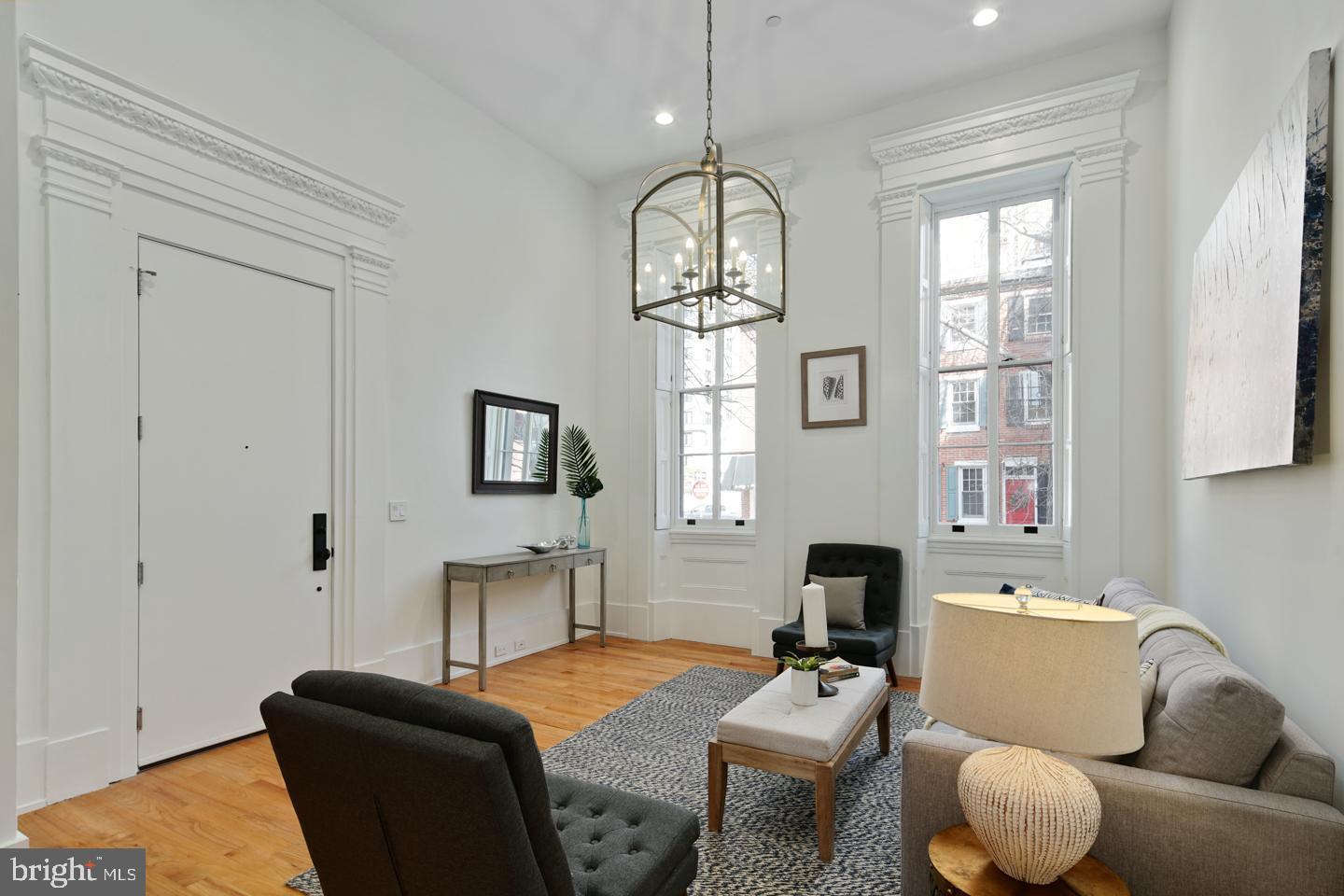 1508 Pine Street, Unit A Philadelphia, PA 19102 - Photo 3 of 23