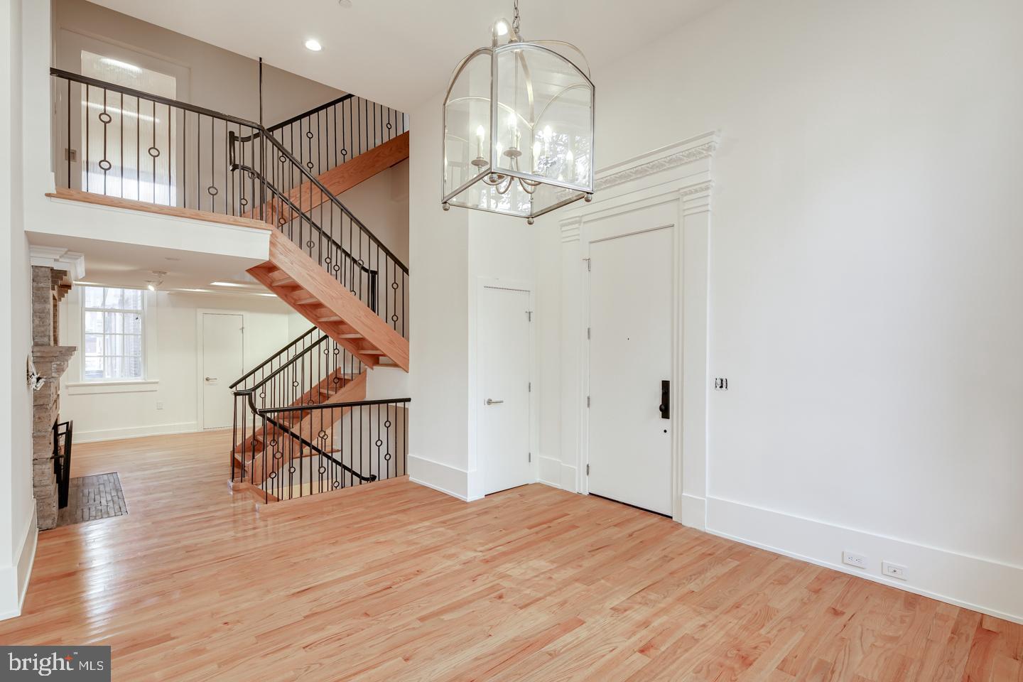 1508 Pine Street, Unit A Philadelphia, PA 19102 - Photo 9 of 23