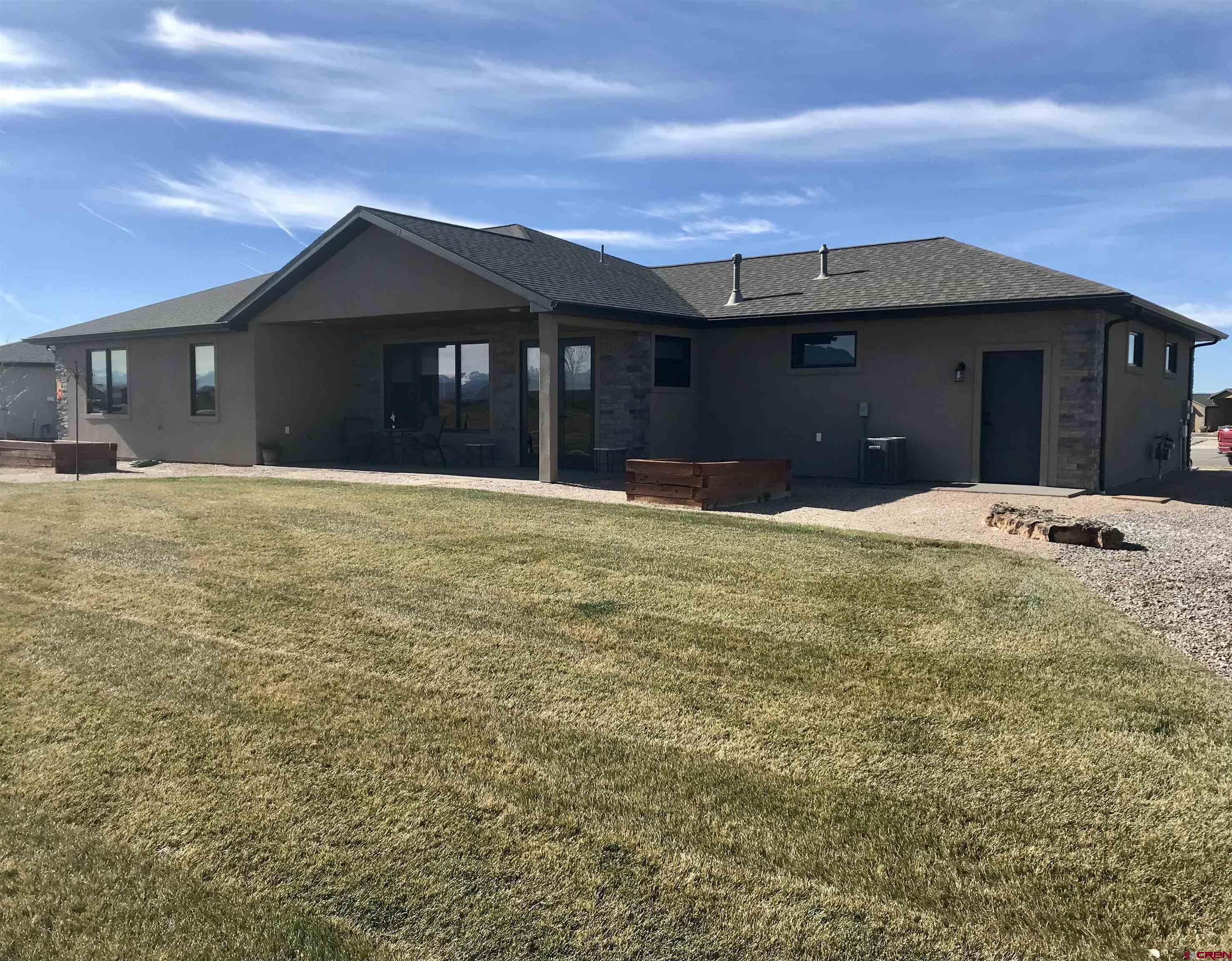 2317 Signature Ridge Lane Montrose, CO 81401 - Photo 2 of 32 Gallery Image 2