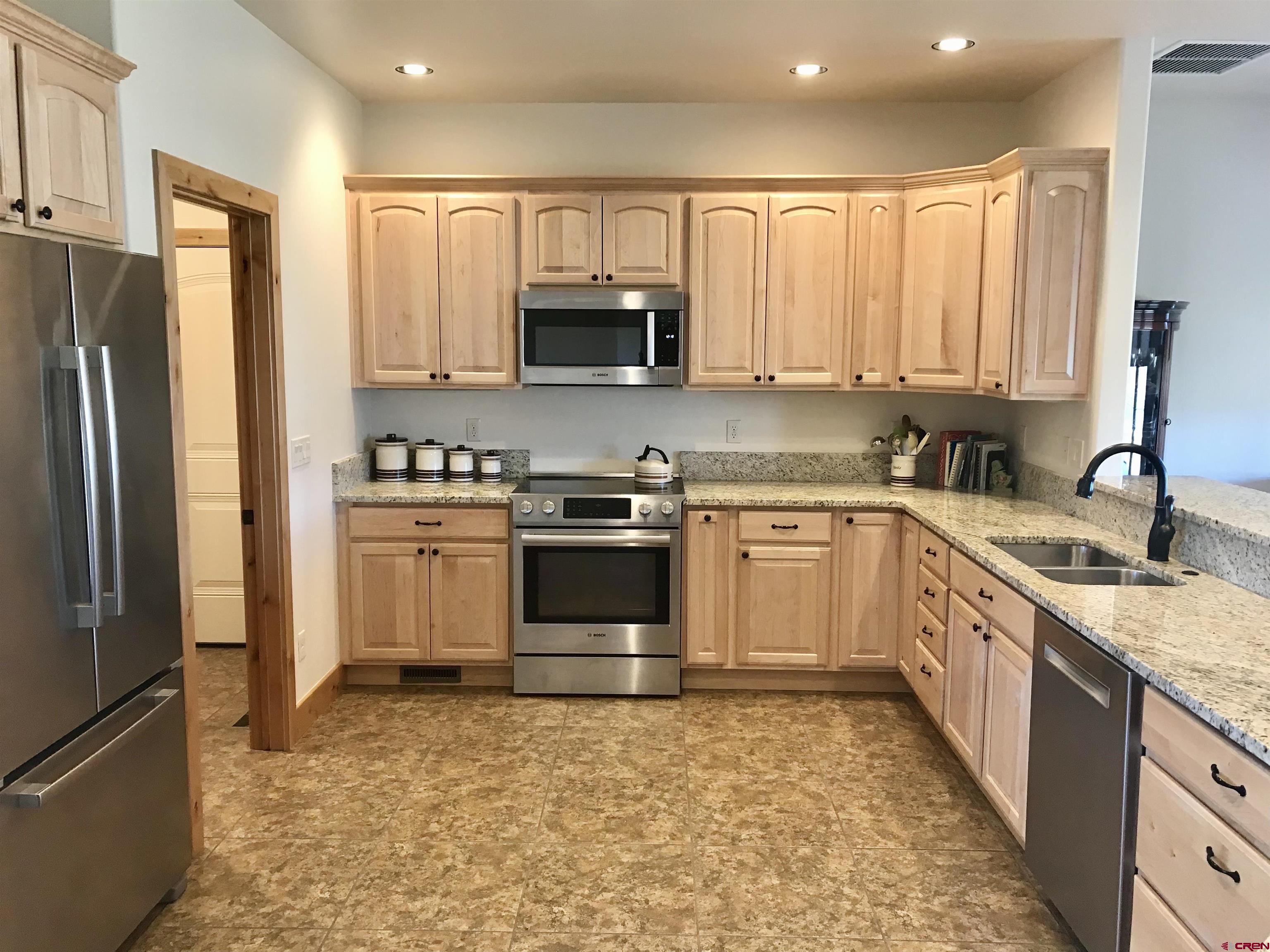 2317 Signature Ridge Lane Montrose, CO 81401 - Photo 10 of 32 Gallery Image 10