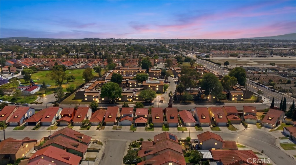700 West Almond Street Compton, CA 90220 - Photo 63 of 68 an aerial view of a city