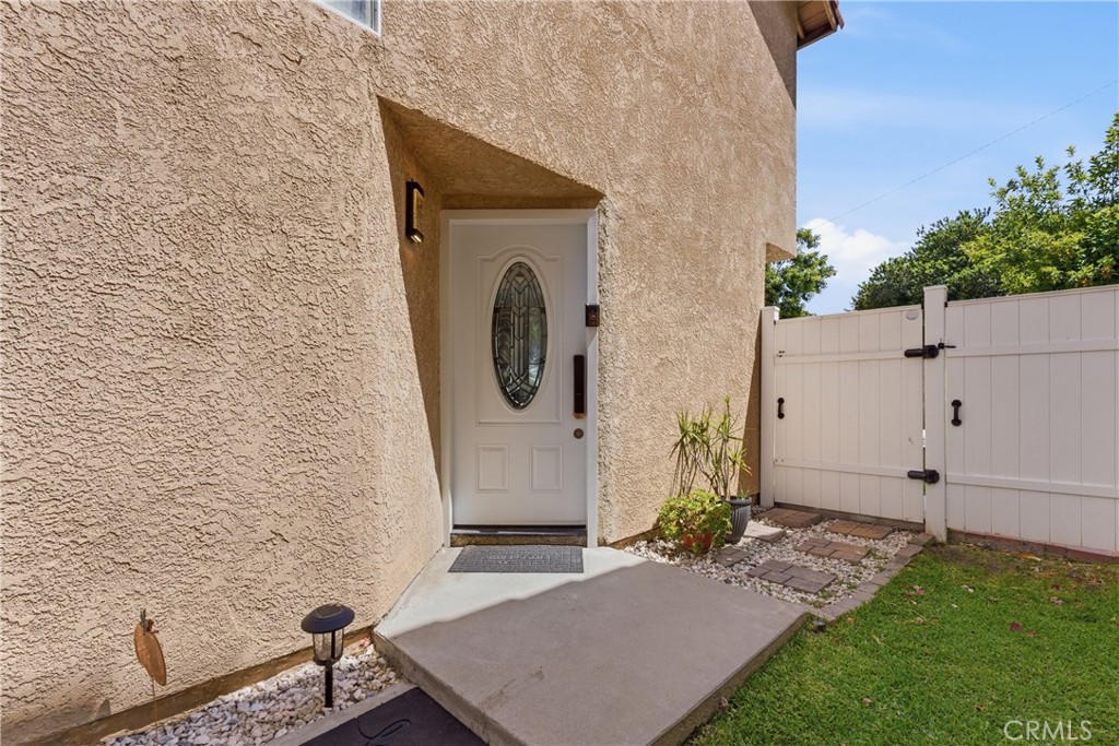 700 West Almond Street Compton, CA 90220 - Photo 8 of 68 a backyard of a house with seating space