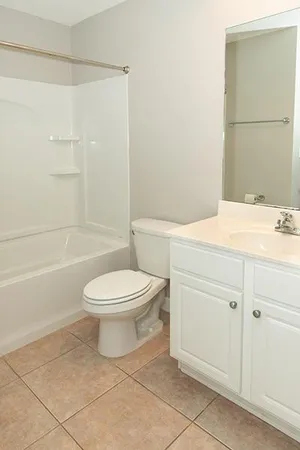 $2,825 | 113 Brooks Street Southeast, Unit 204, Fort Walton Beach, FL 32548