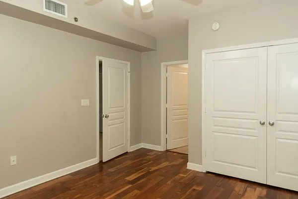 $2,825 | 113 Brooks Street Southeast, Unit 204, Fort Walton Beach, FL 32548