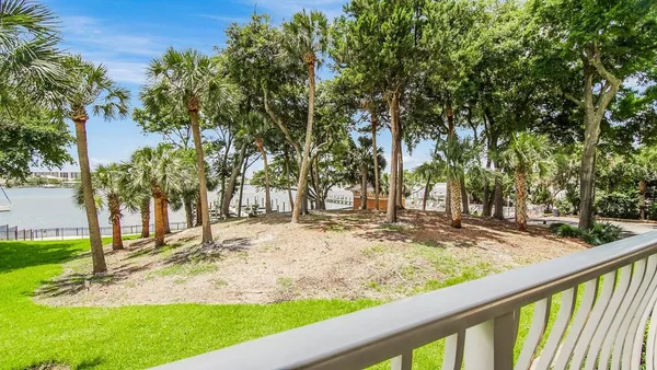 $2,825 | 113 Brooks Street Southeast, Unit 204, Fort Walton Beach, FL 32548