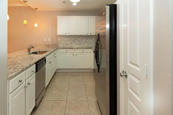 $2,825 | 113 Brooks Street Southeast, Unit 204, Fort Walton Beach, FL 32548