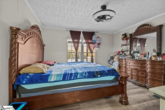 $240,000 | 219 Shady Acres Circle, Greenville, SC 29611