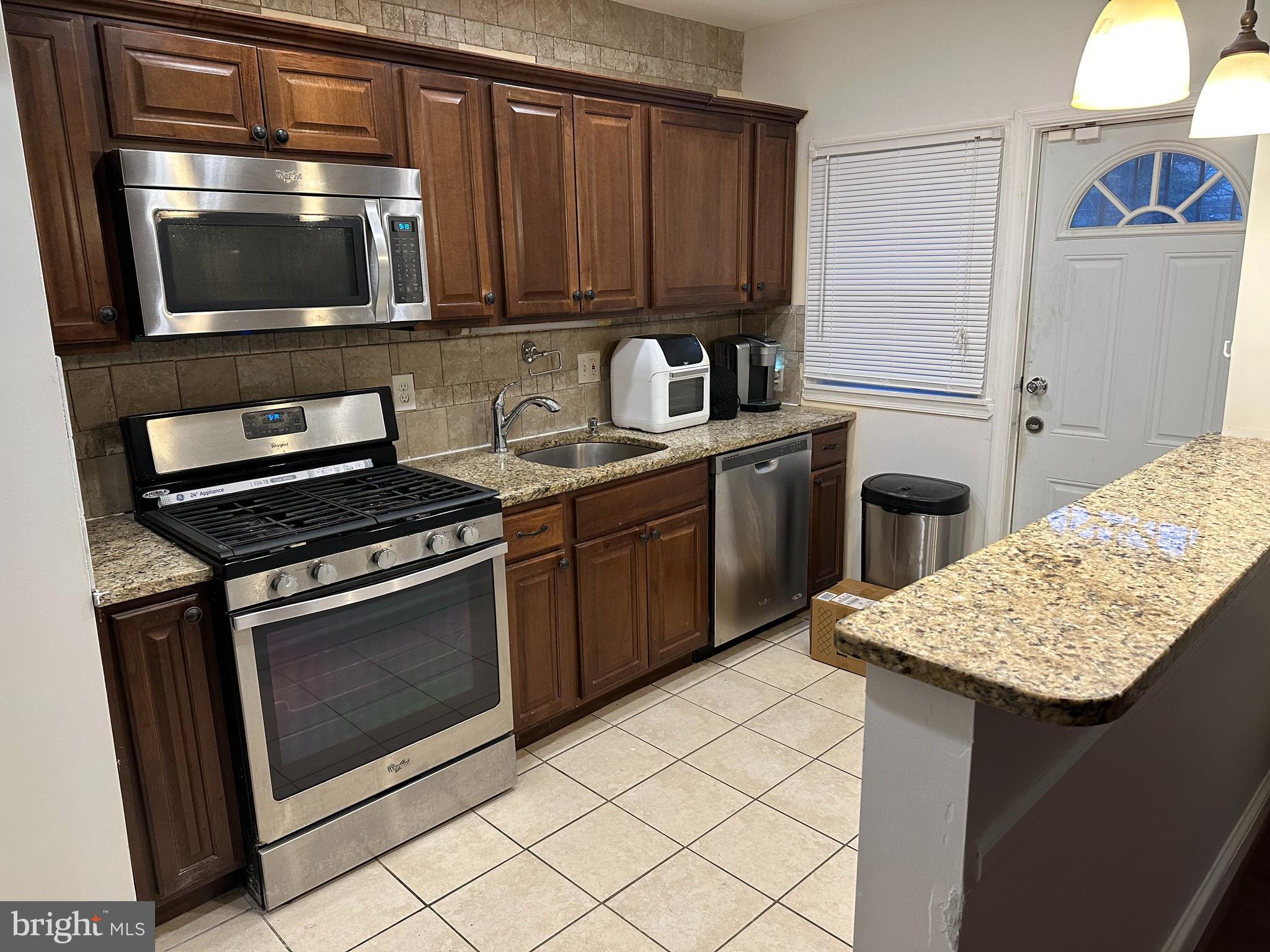 1334 Crofton Road Baltimore, MD 21239 - Photo 8 of 26