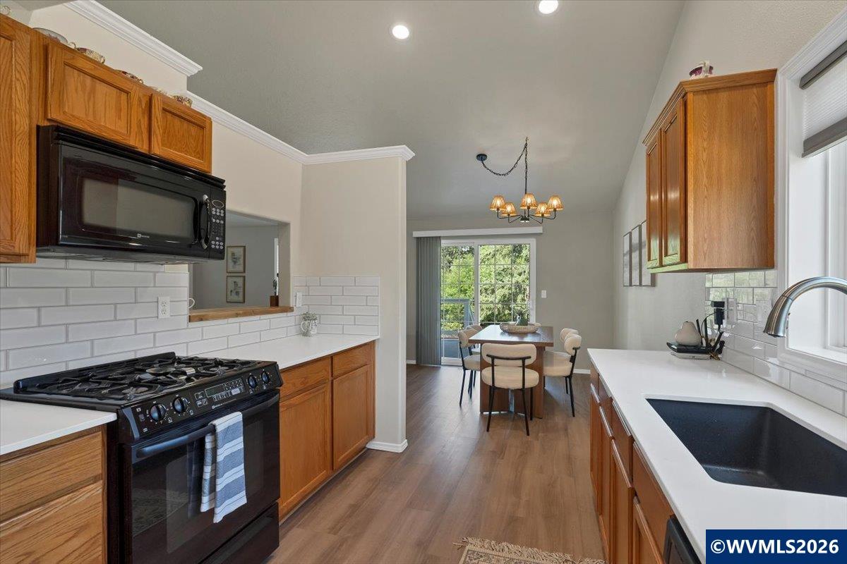 585 Northwest Marshall Street Dallas, OR 97338 - Photo 19 of 50