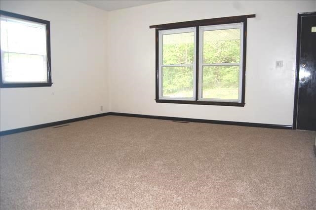 5377 Crowville Road Boonville, IN 47601 - Photo 5 of 30