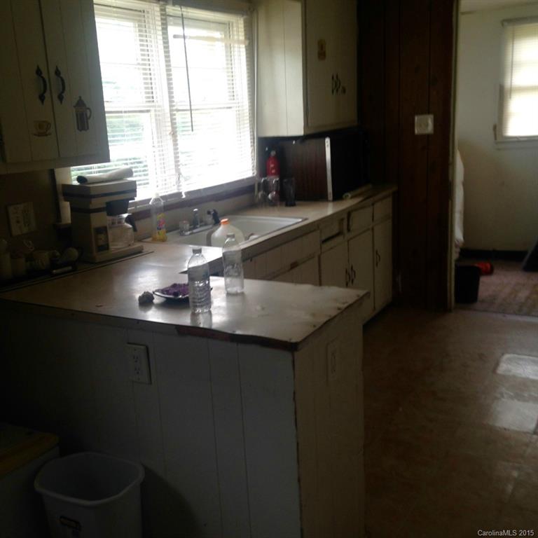 308 Dixon Road Lancaster, SC 29720 - Photo 3 of 15 Gallery Image 3