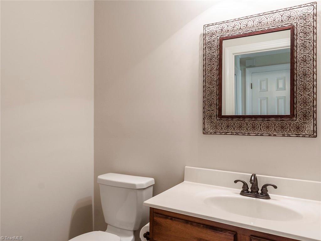 4604 Charlottesville Road Greensboro, NC 27410 - Photo 15 of 30 Gallery Image 15