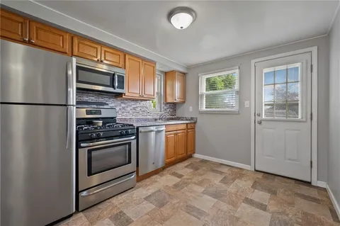 $229,900 | 927 Edward Drive, Pittsburgh, PA 15227