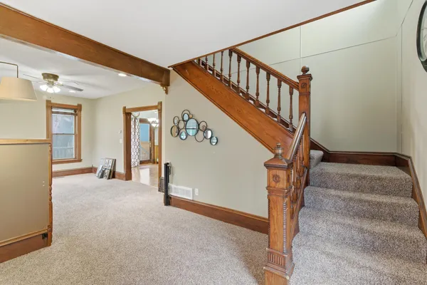 $233,900 | 136 1st Avenue West, Alden, MN 56009