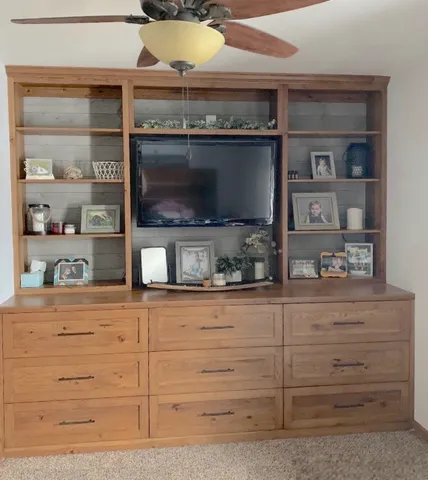 $233,900 | 136 1st Avenue West, Alden, MN 56009