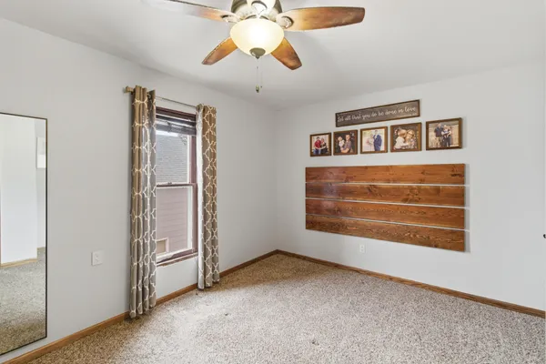$233,900 | 136 1st Avenue West, Alden, MN 56009
