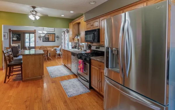 $233,900 | 136 1st Avenue West, Alden, MN 56009