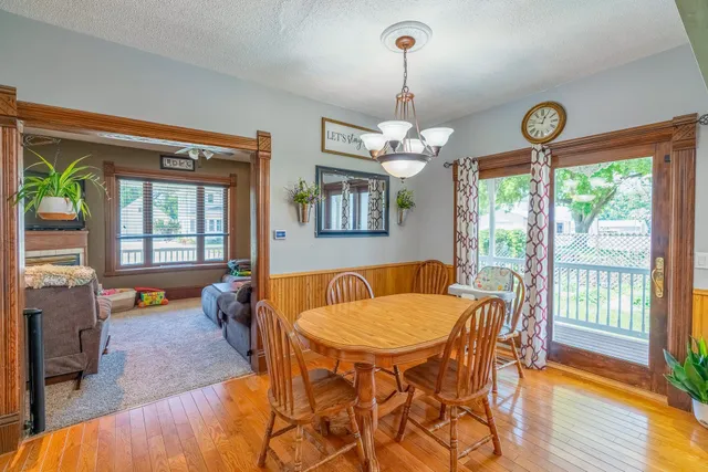 $233,900 | 136 1st Avenue West, Alden, MN 56009