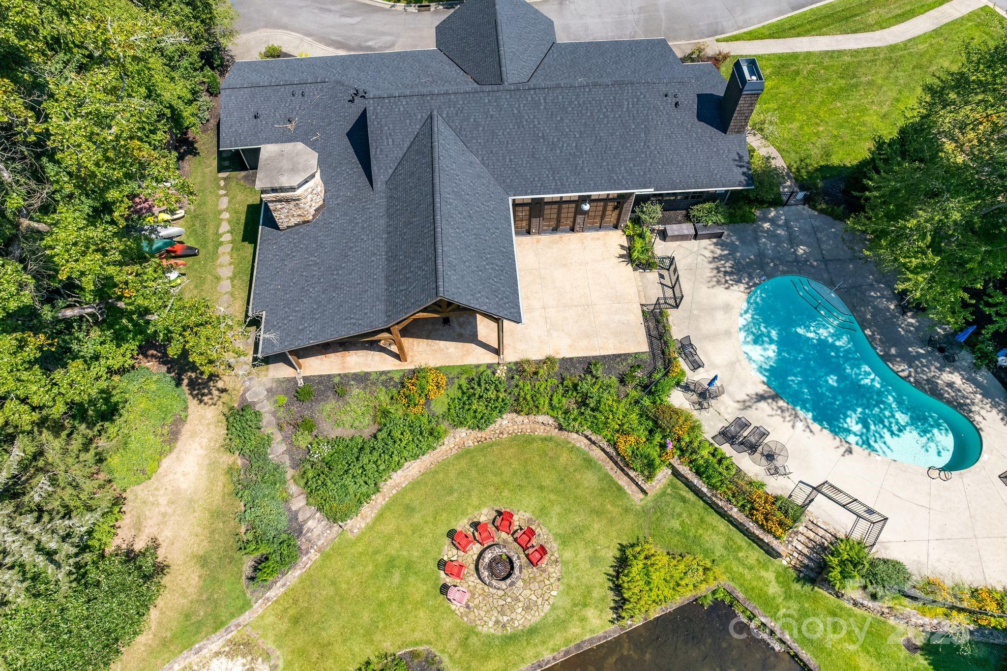 47 Ridgetop Circle, Unit 102 Brevard, NC 28712 - Photo 27 of 34 Gallery Image 27