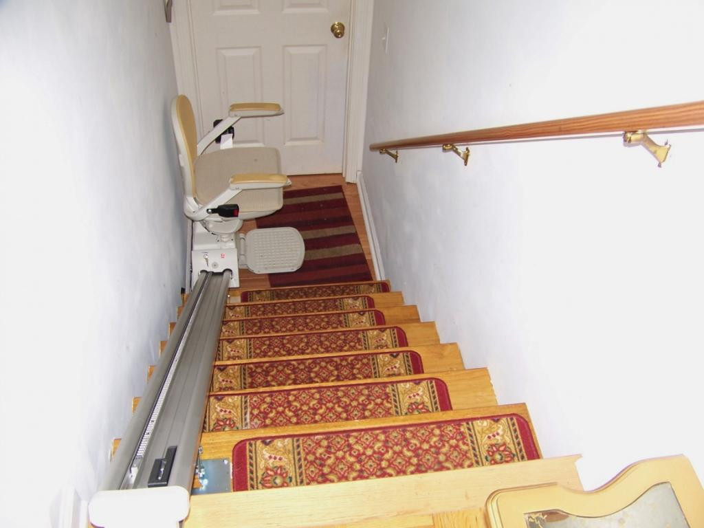2517 Devault Bridge Road Piney Flats, TN 37686 - Photo 15 of 22 Easy Transport UpDown Stairs